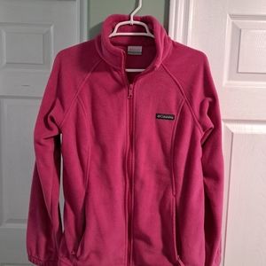 Columbia full zip w pockets NWT